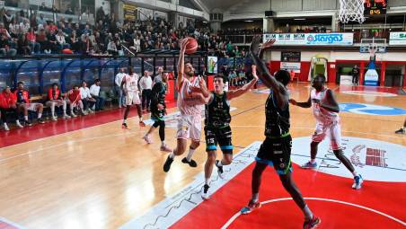 Basket B, la Tema vince il derby di Imola