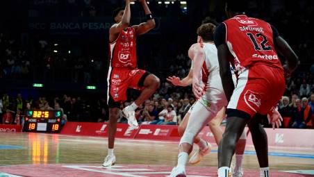 Dole, che impresa: sbanca Pesaro (78-91) e vola in semifinale