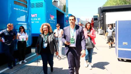 La sottosegretaria con delega alla Protezione civile, Manuela Rontini e il presidente della Regione Emilia-Romagna Michele De Pascale