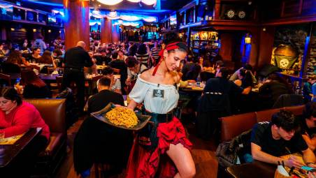 Rimini, al Bounty 61.028 piatti di Carbonara nel 2025 VIDEO