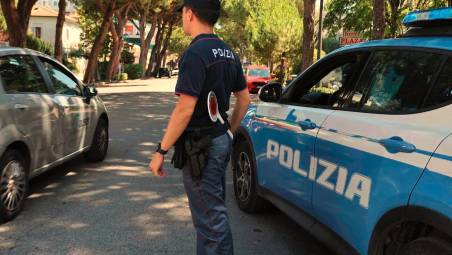 Cesenatico: ritiri di patente, un foglio di via e un’espulsione