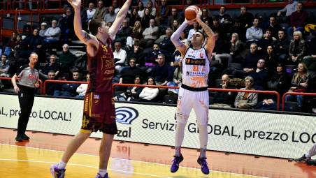 Una conclusione da tre punti di Pietro Aradori