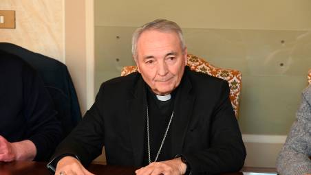 Il vescovo Livio Corazza