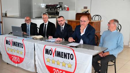 Forlì. Il M5s presenta la sua lista a sostegno del candidato di centrosinistra Graziano Rinaldini