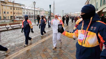 La Fiaccola Olimpica lungo le strade di Cesenatico - VIDEO GALLERY