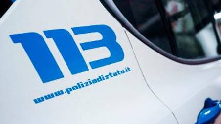 Rimini, sorpresi a spacciare: tre stranieri irregolari espulsi per tre anni dall’Italia