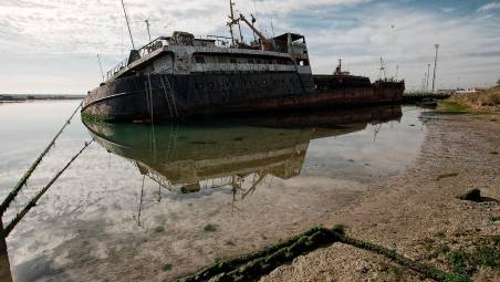 Porto Ravenna, ricorso sull’appalto per la rimozione del relitto
