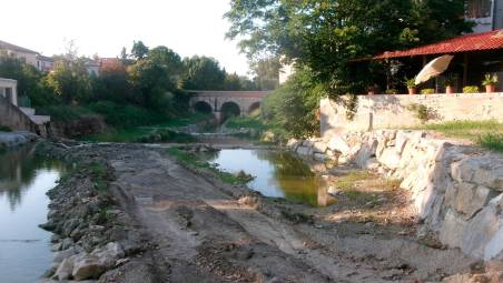 L’area del cantiere nella golena del Rubicone