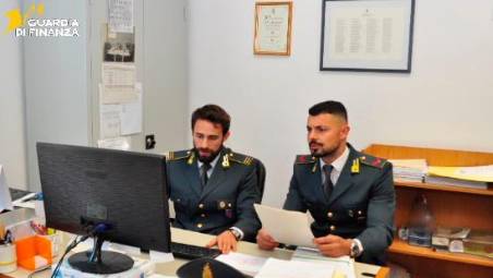 Faenza, sequestrati agriturismo e Porsche a un indagato per droga