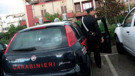 Misano, “siamo i Carabinieri, venite subito in caserma”. Il Comune: “Attenti è una truffa”