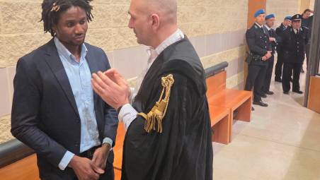 Processo Pierina, il consulente della difesa che ha ricostruito l’omicidio: “Coltello non usato da una persona esperta o da un militare”