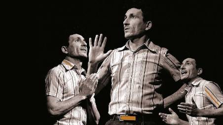 Denis Campitelli con il suo trebbo sabato a Verucchio