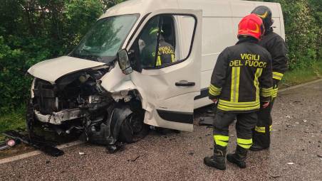 San Marino. Violento scontro frontale vicino al confine, un ferito grave