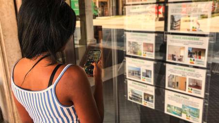 Affitti brevi, approvata la legge regionale