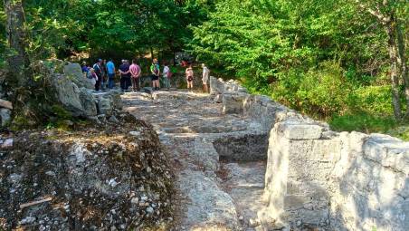 L’open day agli scavi di Rontana: sono stati presentati i risultati delle ultime ricerche su un sito di oltre un ettaro, indagato a fondo da più di 10 anni
