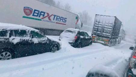 La neve di giovedì 26 marzo sulla E45