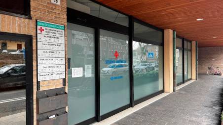 Gli ambulatori in via Gaspere Finali dove prestava servizio il medico neopensionato