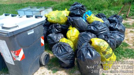 Ravenna, 90 volontari in campo per “Spiagge e fondali puliti” GALLERY