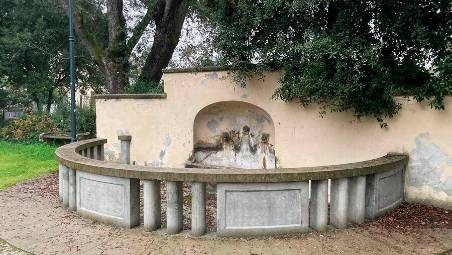 La fontana dei leoni