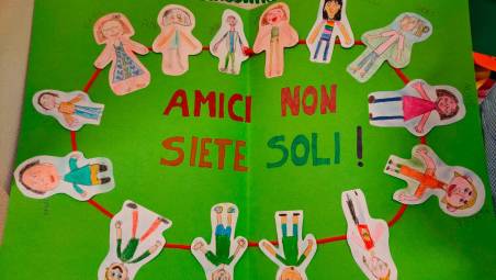 Gatteo, “i soldi del nostro mercatino sono per voi”: i bambini della primaria di Domagnano aiutano la scuola dell’infanzia “Stella Moretti”