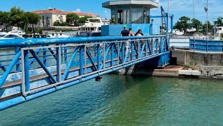 Il ponte mobile di “Onda Marina”