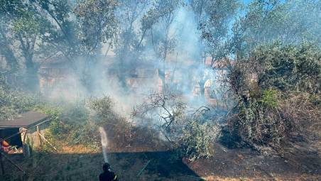 L’incendio vicino alla colonia