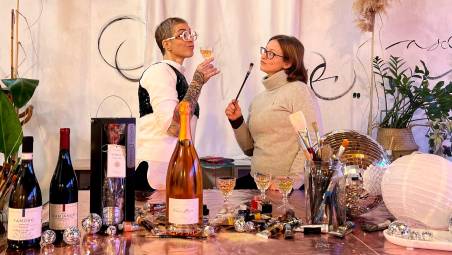 Una vignaiola e una tatuatrice: domeniche creative tra pittura e vino