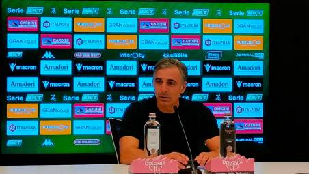 Fabio Pecchia, allenatore della Cremonese in conferenza stampa
