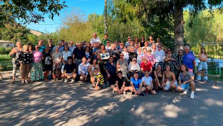 Partecipanti al ritrovo della famiglia Canali
