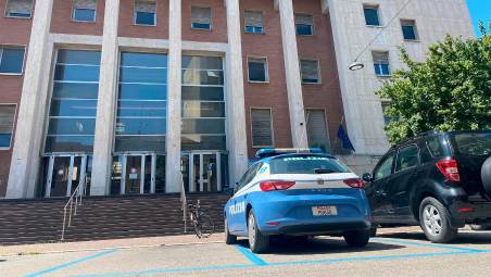 Ieri mattina l’arresto è stato convalidato in tribunale a Forlì