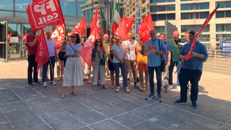 Rimini. La protesta dei precari della Giustizia