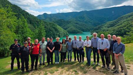 Il gruppo di lavoro alla diga di Ridracoli