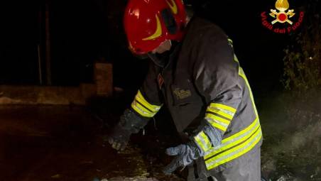 Forlì, incendio in appartamento all’ora di cena