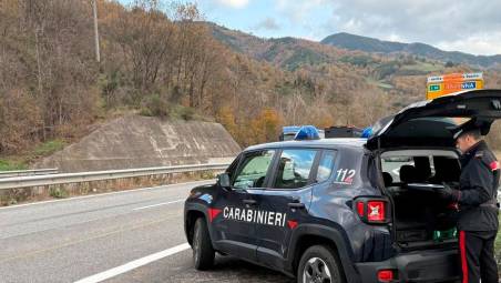 Sogliano, prova a suicidarsi davanti al cimitero: la prontezza del Maresciallo dei Carabinieri gli salva la vita