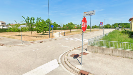 Via Dell’Albana a San Zaccaria, dove sono stati edificati i lotti ora al centro del contenzioso