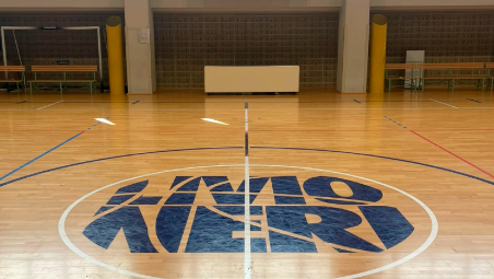 Il parquet del Pala Paganelli “griffato” Livio Neri