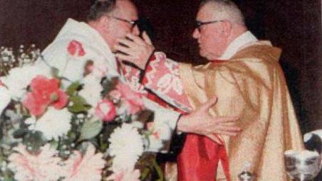 Don Giovanni Sirolli col fratello Lorenzo, padre franscescano