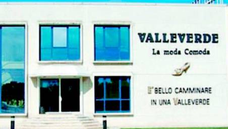 Valleverde batte Birkenstock in tribunale: tentava di registrare come proprio marchio la tipica suola a linee intrecciate