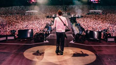 foto tratta dal profilo Facebook di Cesare Cremonini