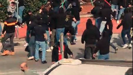 Gli scontri di sabato sulla via Emilia