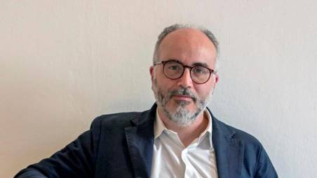 Christian Raimo in Cineteca a Rimini lunedì con “L’invenzione del colore”, il suo ultimo romanzo