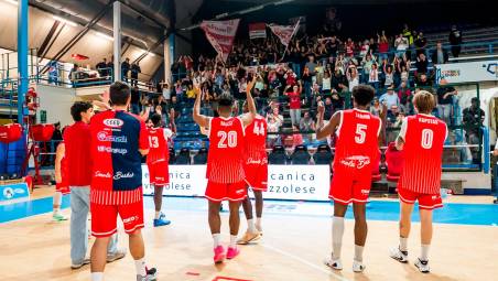 Dalmonte applaude l’Andrea Costa di Ferrara: “Imposto il nostro basket”