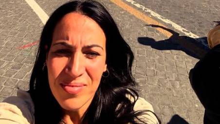 La foto che ha innescato la violenza verbale contro la deputata romagnola