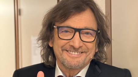 Rimini. Cecchetto lancia il nuovo Capodanno: “E’ qui la festa!” per tutta la Riviera
