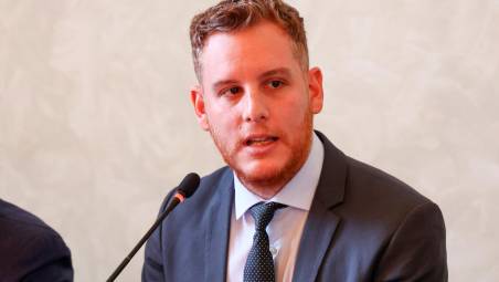 Il sindaco Luca Della Godenza