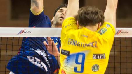 Un attacco di Hristiyan Dimitrov nella sfida contro Prata foto MASSIMO FIORENTINI