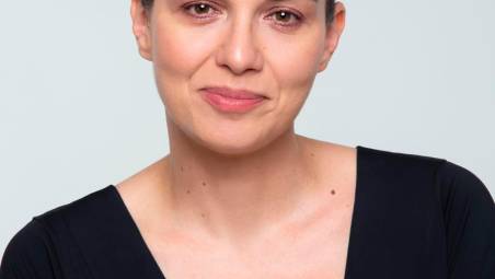 «Serve uno spazio culturale in cui si possa pensare la complessità dell’esperienza femminile». Maura Gancitano giovedì ospite a “Biglietti agli amici“