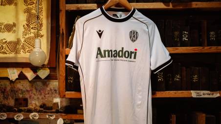 Cesena, ecco la nuova maglia