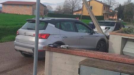 Cesena, ennesimo incidente: l’incubo di via Violone di Gattolino