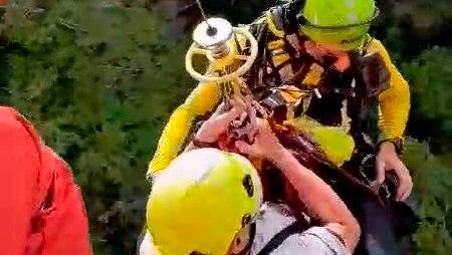 Bagno di Romagna, scivola da un pendio, soccorso con l’elicottero VIDEO